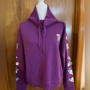 Pink Victorias Secret Fleece Lined Sweater Womens Violet Flower Sleeves